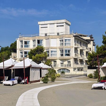 Hotel Petit Palais Lido di Venezia Kültér fotó