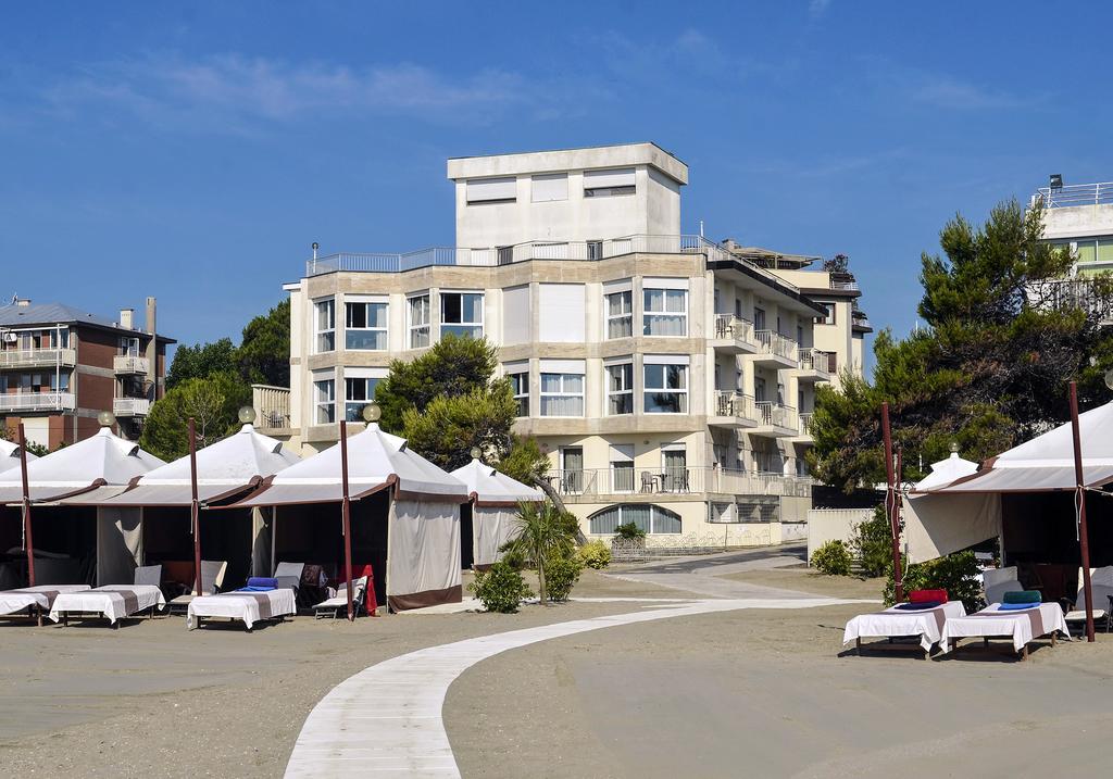 Hotel Petit Palais Lido di Venezia Kültér fotó